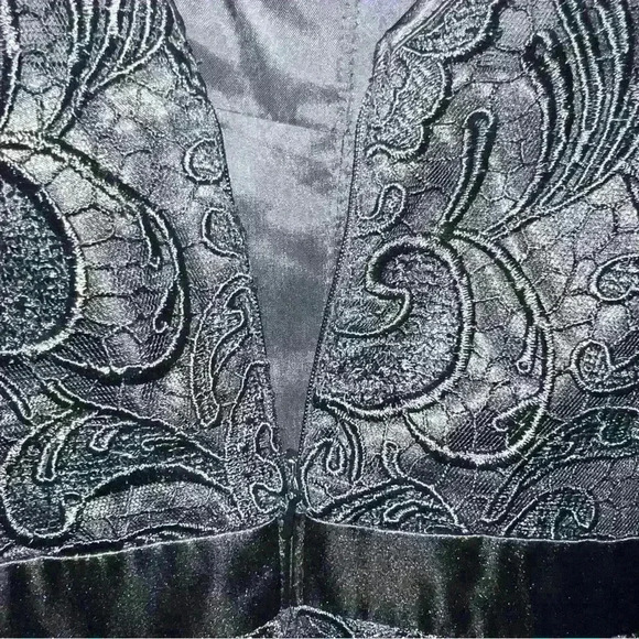 AIDEN‎ MATTOX - Picture 9 of 11